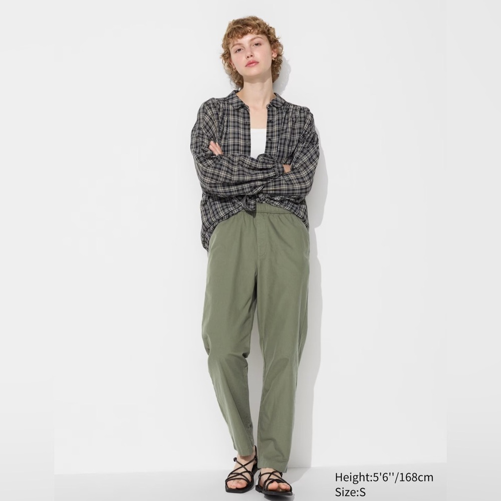Uniqlo Relaxed Cotton Ankle Pant in Olive